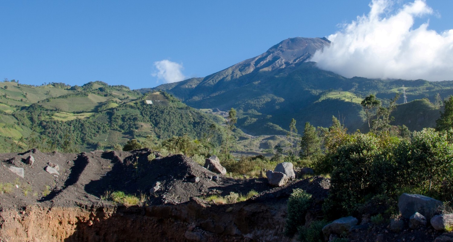 Luxury Travel Tour To Ecuador Andes Scenery